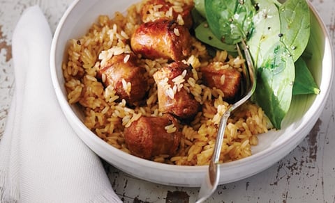 CASSEROLE DE SAUCISSES ET RIZ À L’ÉRABLE