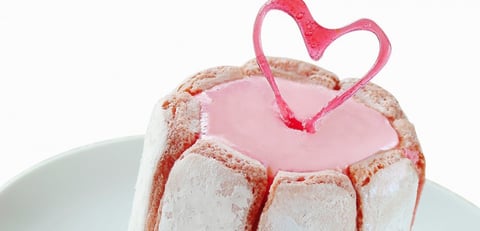 Charlotte D'amour Fraises Bonbons et Chocolat Blanc