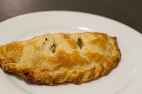 CHAUSSONS À LA VIANDE – BUTTE PASTY DU MONTANA