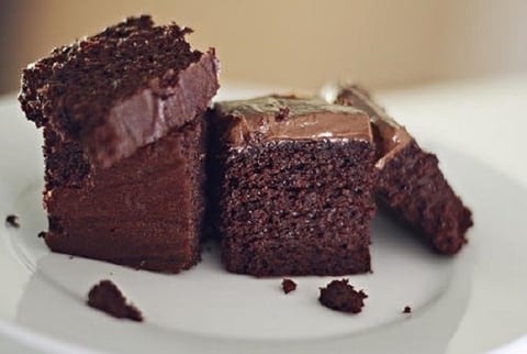 CHOCOLATE FUDGE BUTTERCREAM FROSTING – GLAÇAGE AU CHOCOLAT
