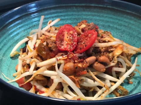 Chop Suey à la Sauce Salsa et Légumineuses