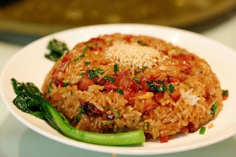Riz cantonais sauté - Cơm chiên Dương Châu, Com chien Duong Chau