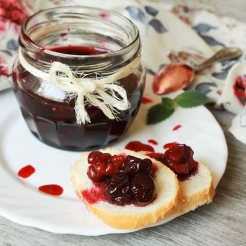 Confiture de Cerises à la Groseille