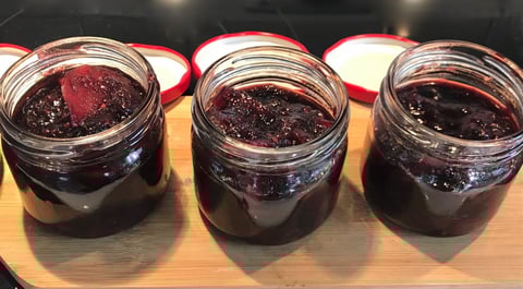 Confiture de Pommes et Mûres