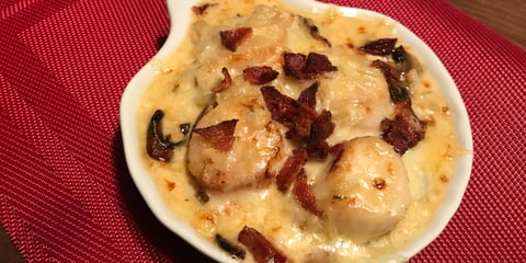 COQUILLE DE PÉTONCLES SUR PURÉE DE CHOU-FLEUR