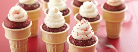 Cornets de Petits Gâteaux Velours Rouge