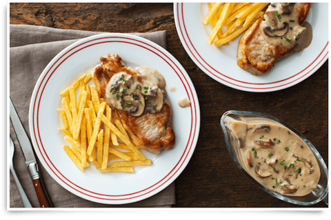 Côtelettes de Porc et Superfries avec Sauce aux Champignons