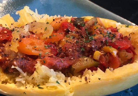 Courgette Spaghetti avec Légumes et Sauce Végé