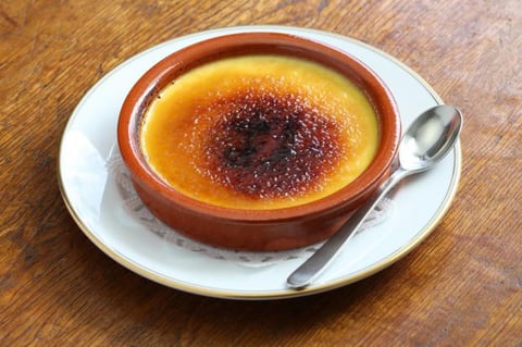 Crème Brûlée Simple et Bonne