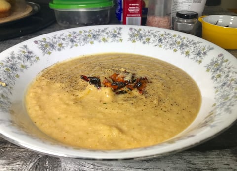 Crème de Chou-fleur, Poivrons et Curcuma