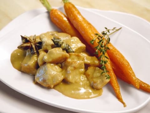 Crème et Pommes en Ragoût de Porc