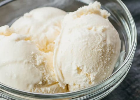 Crème Glacée Maison pour la Diète Cétogène