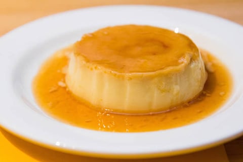 CRÈME RENVERSÉE À L'ÉRABLE