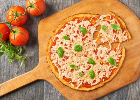 Croûte de Pizza au Chou-Fleur