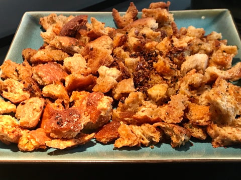 Croûtons à L'huile d'olive et à L'ail