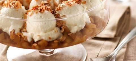 Croustade à la Crème Glacée et aux Pommes Caramélisées