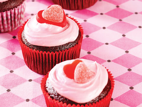 Cupcakes au Chocolat avec Glaçage aux Framboises