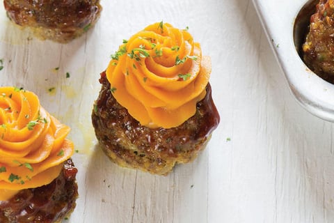 CUPCAKES» DE PAIN DE VIANDE À LA DINDE