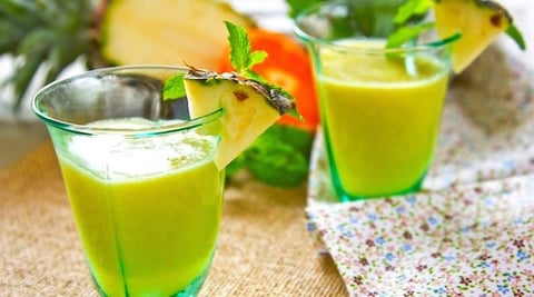 Detox Foie et Peau Lumineuse avec ce Smoothie Ananas Curcuma