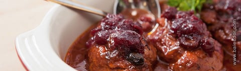 DU POULET POUR UNE GANG AVEC LA SAUCE DE CANNEBERGES QUÉBEC