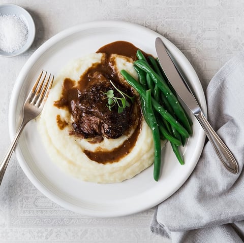 Effiloché de Veau à la Mijoteuse, Sauce au Cacao Épicée