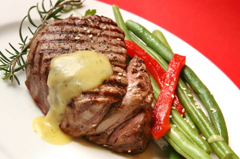 Faux Filets de Boeuf, Sauce à L'estragon
