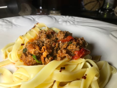 Fettuccine Sauce à la Viande