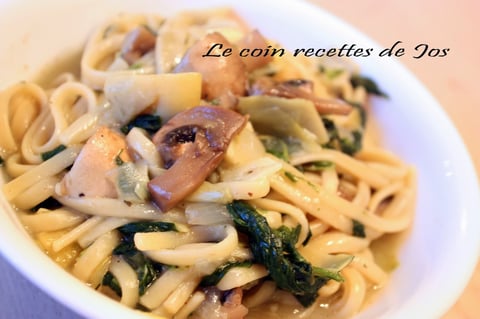 Fettuccines aux Épinards et Artichauts en une Plat