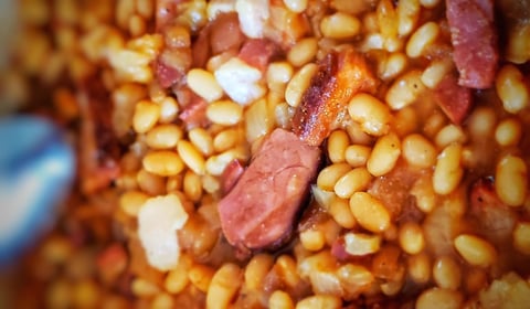 Fèves au Lard à L’érable et Pomme D’Éric Larouche