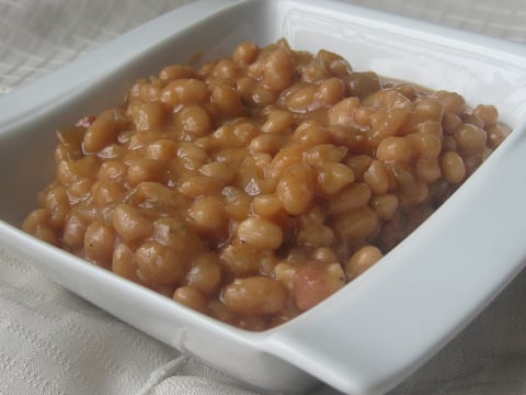 Fèves au Lard au Sirop D'érable à la Mijoteuse