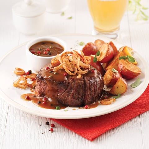Filet Mignon Sauce au Poivre