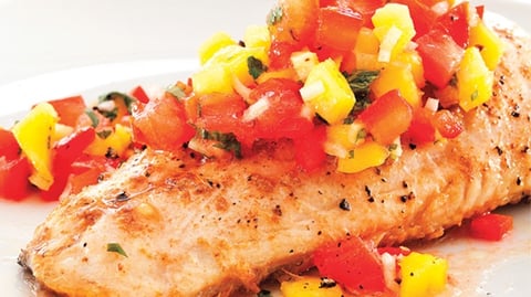Filets de Doré, Concassé de Tomates et de Mangue