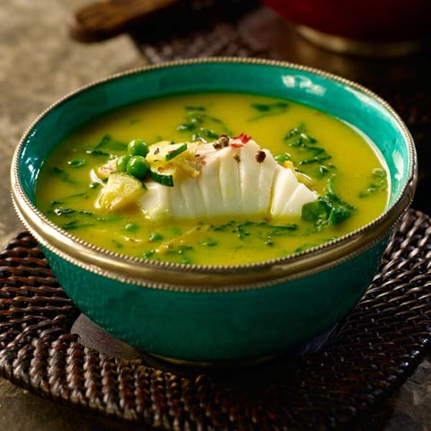 Flétan dans un Bouillon de Cari Jaune