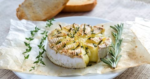 Fondue de Camembert au Miel et Romarin