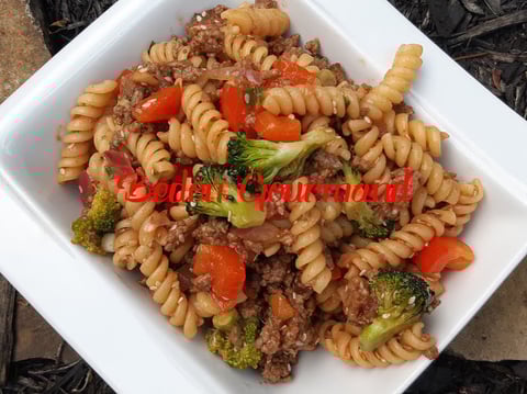 Fusillis au Boeuf, Sauce Général Tao