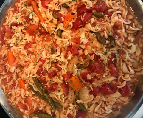 Fusillis Sauce Tomates avec Légumes