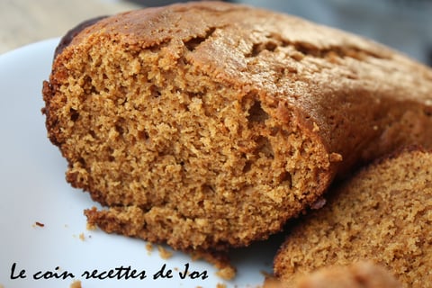 GÂTEAU À LA MÉLASSE
