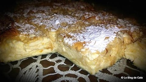 Gâteau à la Pâte Filo et Fromage Blanc Plăcintă