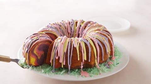 Gâteau Corbeille de Pâques Arc-en-Ciel