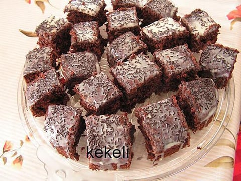 Gâteau Économique avec un Oeuf