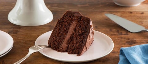 Gâteau Étagé Classique au Chocolat