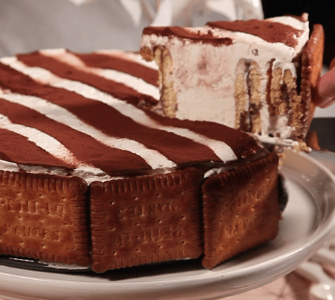 GÂTEAU EXPRESS BISCUITS & NUTELLA