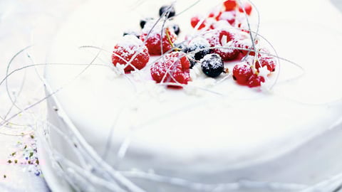 Gâteau Givré aux Fruits Rouges
