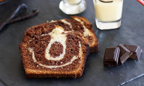 Gâteau Marbré à la Vanille, au Chocolat et au Café