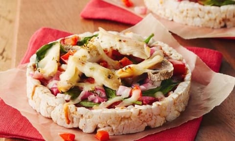 GALETTE DE RIZ AU POULET FAÇON PIZZA