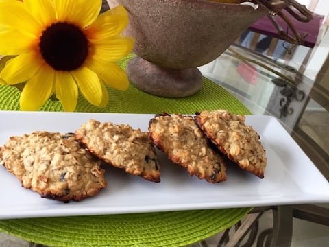 Galettes D'avoine Bananes et Raisins Secs