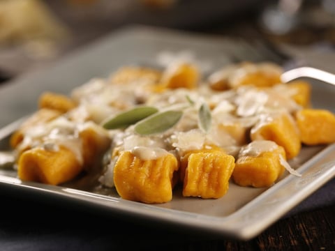 Gnocchis aux Patates Douces avec Sauce Crémeuse à la Sauge