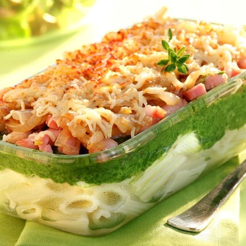 Gratin de Pâtes aux Épinards et aux Lardons
