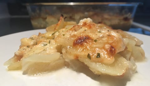 Gratin de Pommes de Terre et Oignons