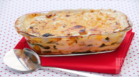 GRATIN DE VEAU ET DE CÉLERI-RAVE AU CHEDDAR MI-FORT